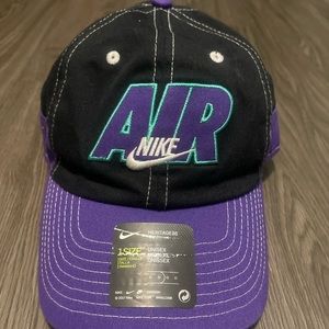 Nike Air Heritage 86 Black Purple Green 1 Size Hat